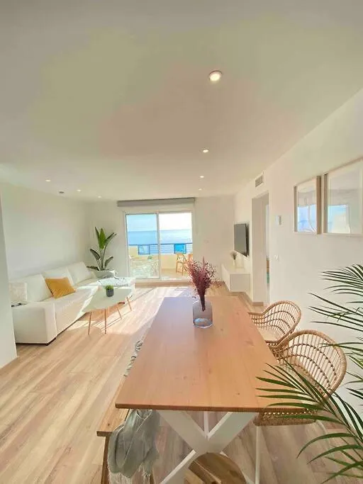 Marbella Beach Front View By Sol Maestranza Apartment