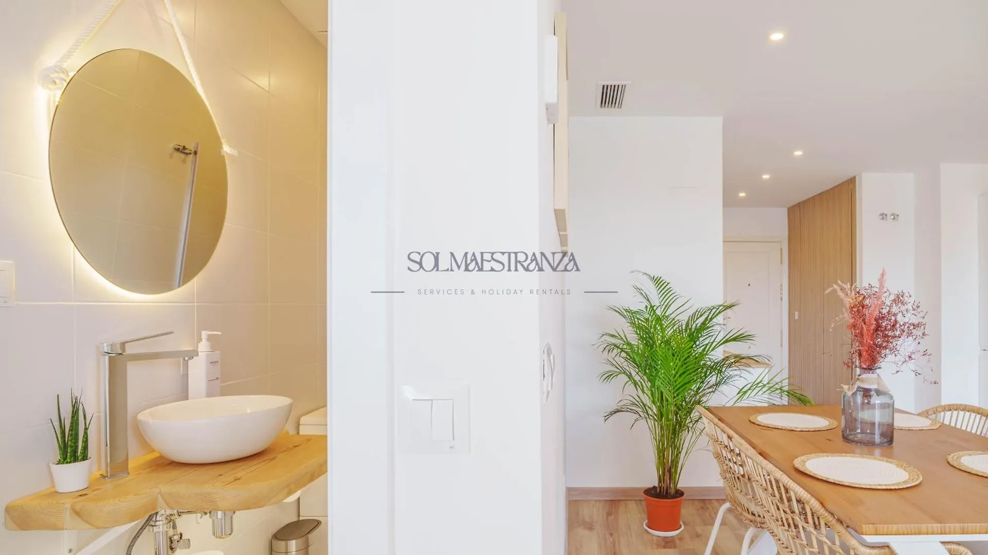 Marbella Beach Front View By Sol Maestranza Apartment